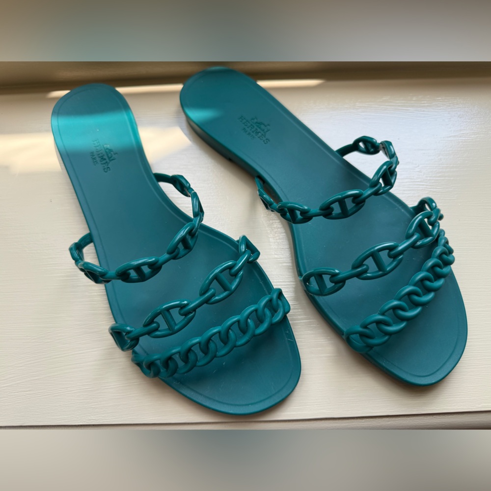 Hermes Rivage Chaîne d'Ancre Insignia Slides, 40 (US 9)